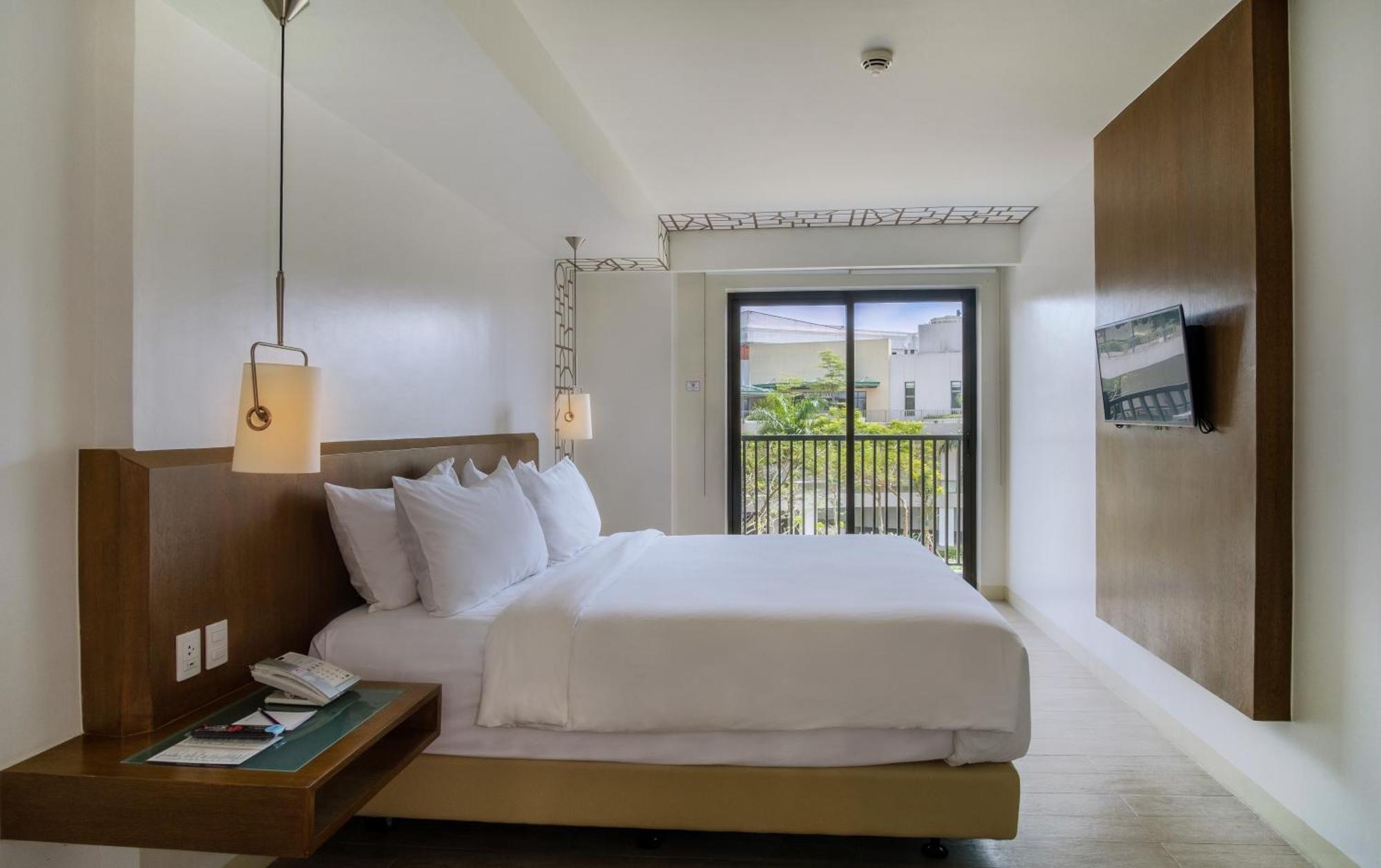 Quest Hotel Tagaytay Tagaytay City Bagian luar foto